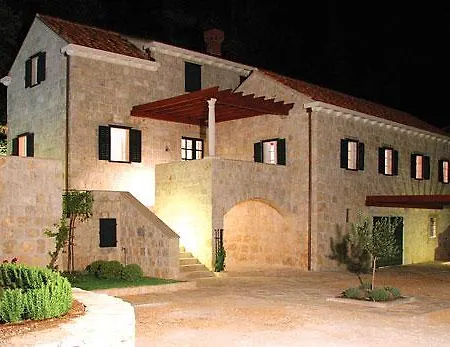 别墅 Kameni Dvori