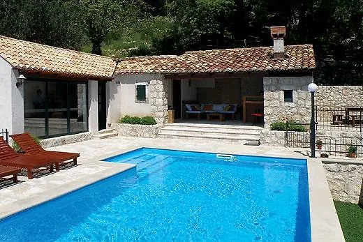 Villa Kameni Dvori *